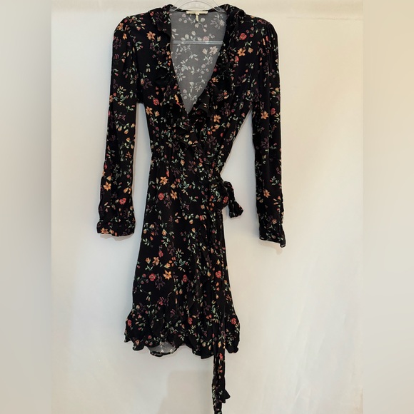 Maje Floral wrap dress - Picture 1 of 6